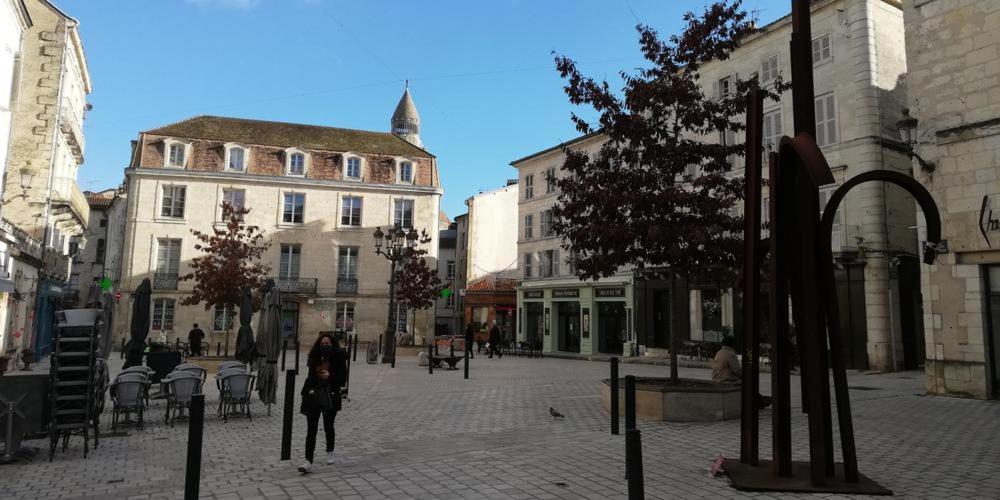 Le Clos Chassaing N1 - Wifi - Centre Ville-Property Rental Nm Périgueux Exterior foto